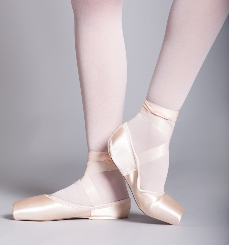 RC 31 Demi-Pointe Shoe