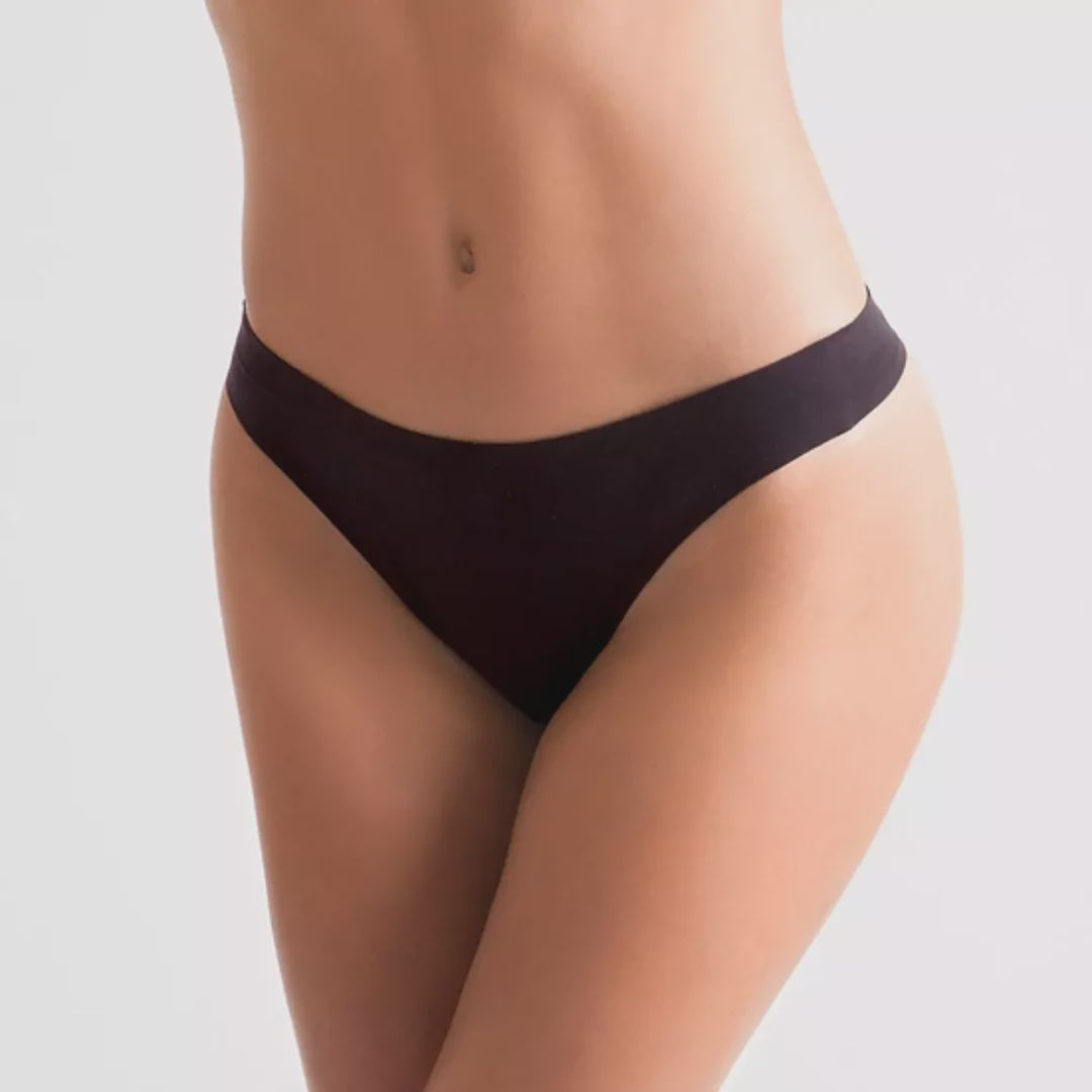 Silky Dance Invisible Low Rise Thong Black Adult SHDUIT